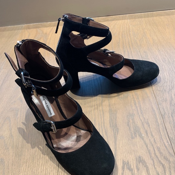 Tabitha Simmons Ginger Pumps - Picture 2 of 5